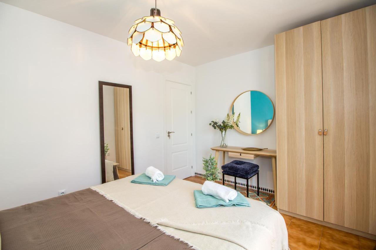 A Cozy And Elegant Townhouse Across The Beach Torre de Benagalbon Exteriér fotografie