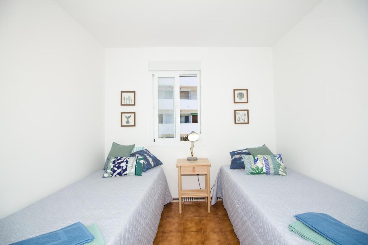 A Cozy And Elegant Townhouse Across The Beach Torre de Benagalbon Exteriér fotografie