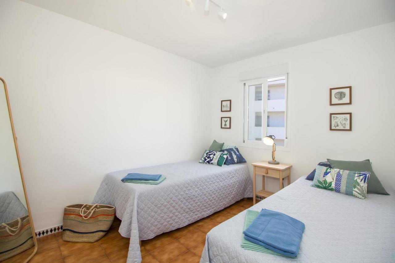 A Cozy And Elegant Townhouse Across The Beach Torre de Benagalbon Exteriér fotografie