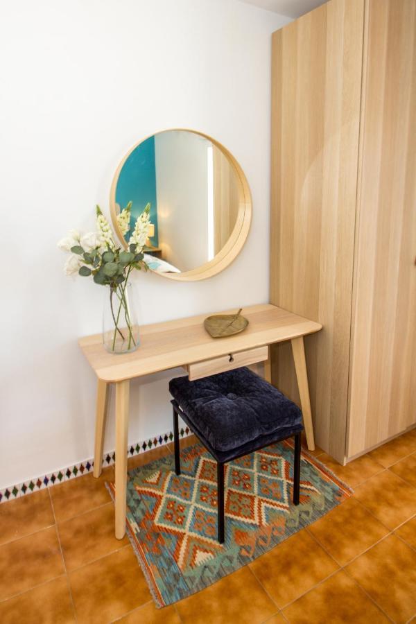 A Cozy And Elegant Townhouse Across The Beach Torre de Benagalbon Exteriér fotografie