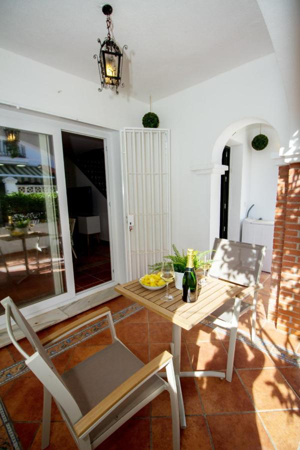 A Cozy And Elegant Townhouse Across The Beach Torre de Benagalbon Exteriér fotografie