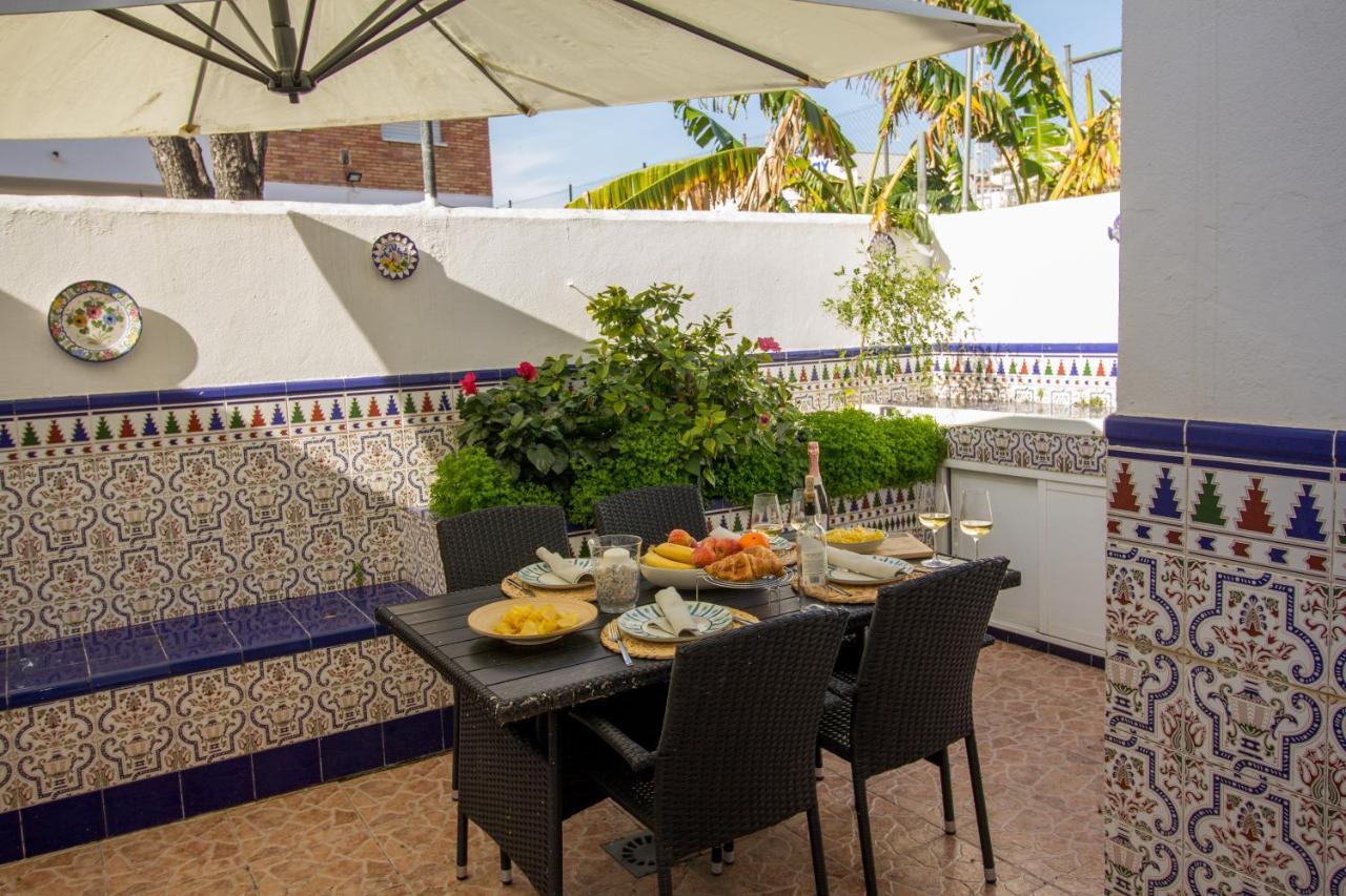 A Cozy And Elegant Townhouse Across The Beach Torre de Benagalbon Exteriér fotografie